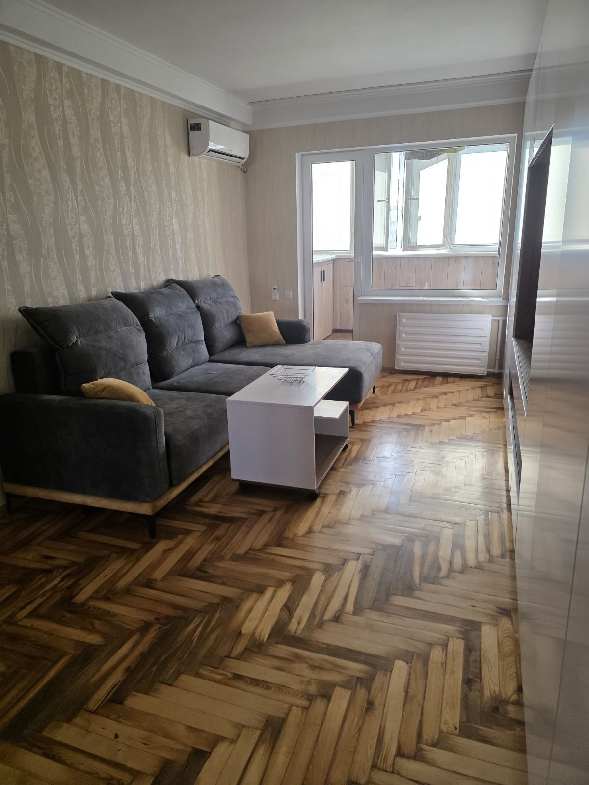 Аренда 3-комнатной квартиры 68 м², Новгородская ул., 7