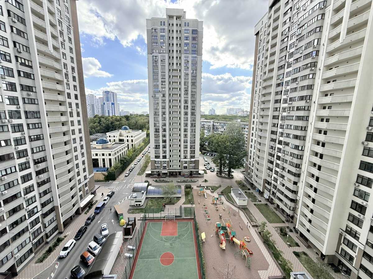 Продажа 1-комнатной квартиры 50.3 м², Авиаконструктора Игоря Сикорского ул., 4Г