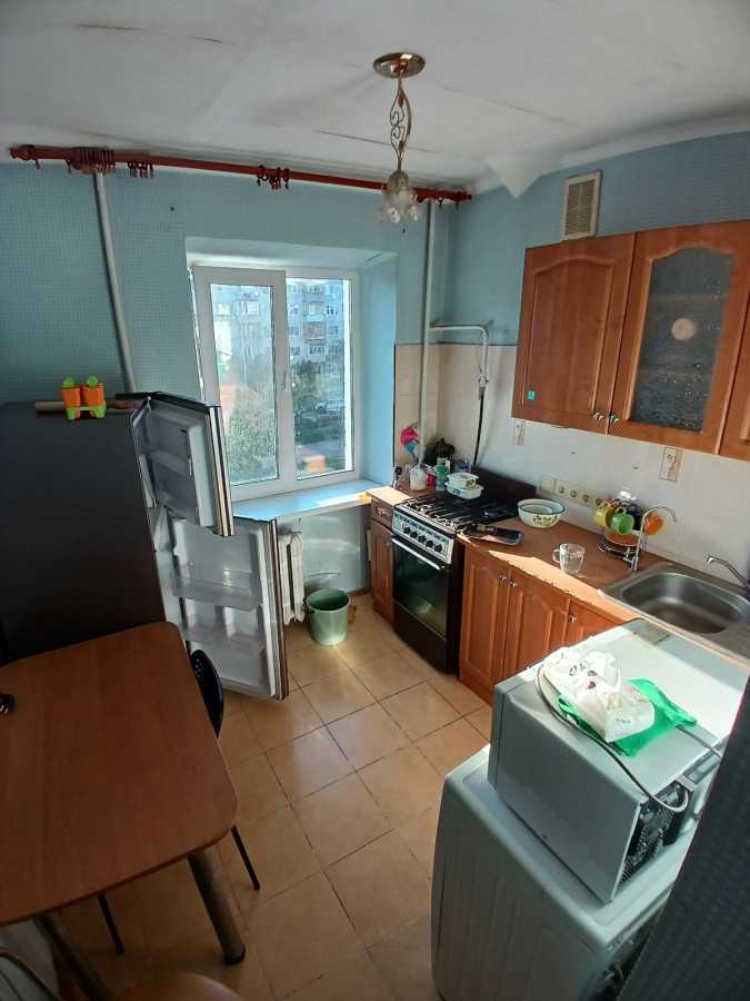 Продажа 1-комнатной квартиры 30 м², Труда бул., 2