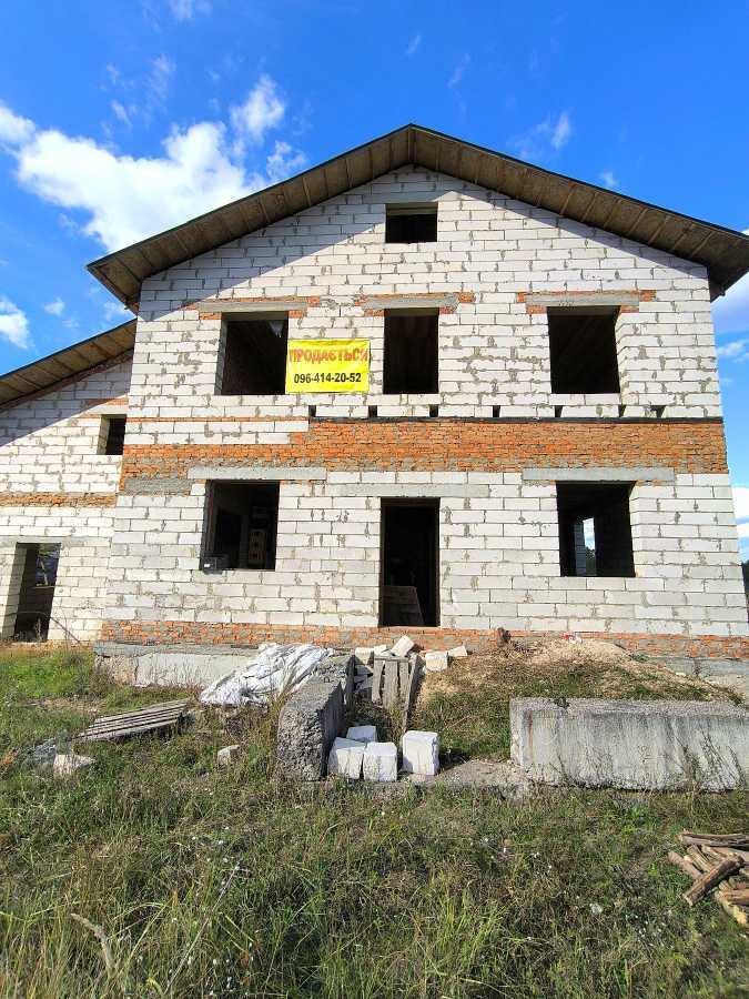 Продажа дома 230 м², полевая