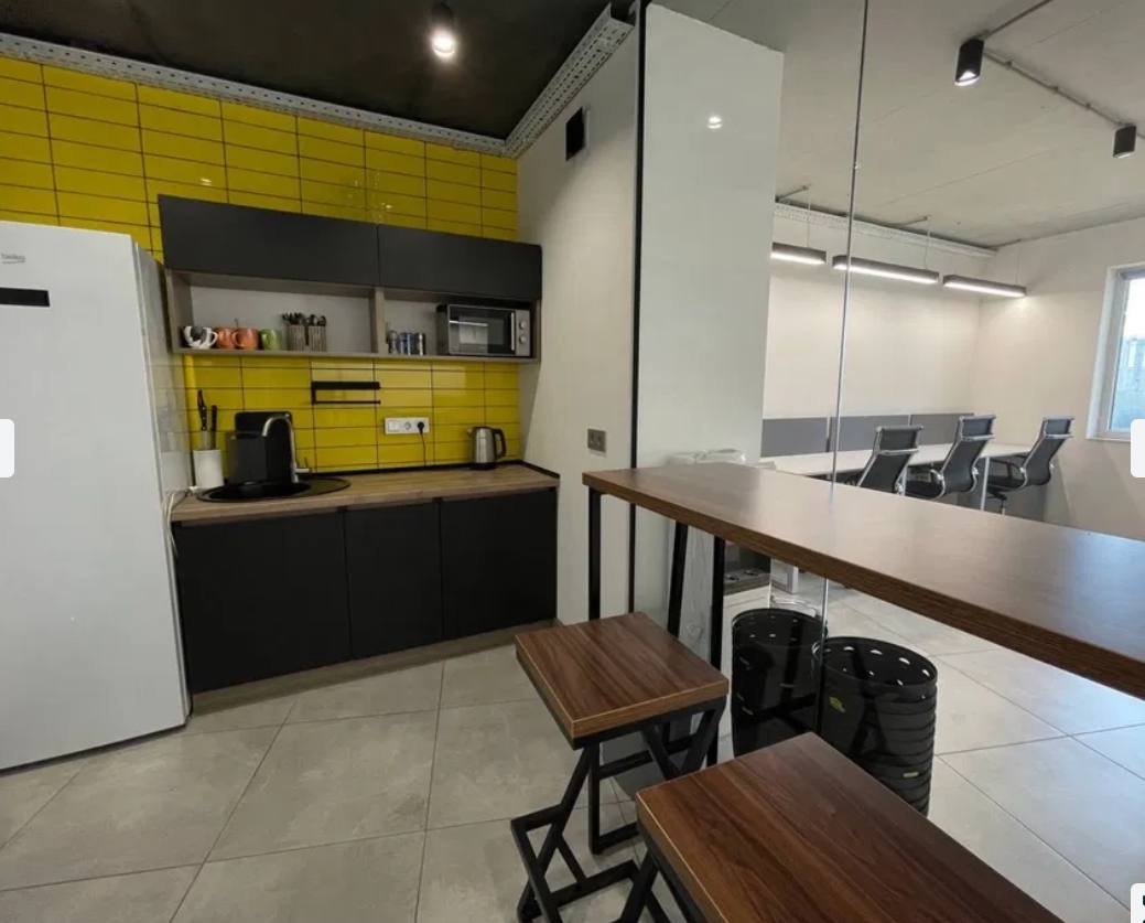 Аренда офиса 100 м², Генуэзская ул.