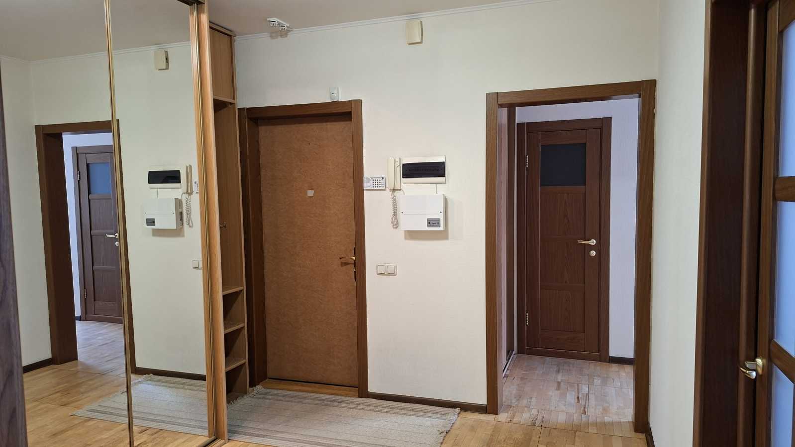 Продажа 3-комнатной квартиры 71.3 м², Владимира Маяковского просп., 3А