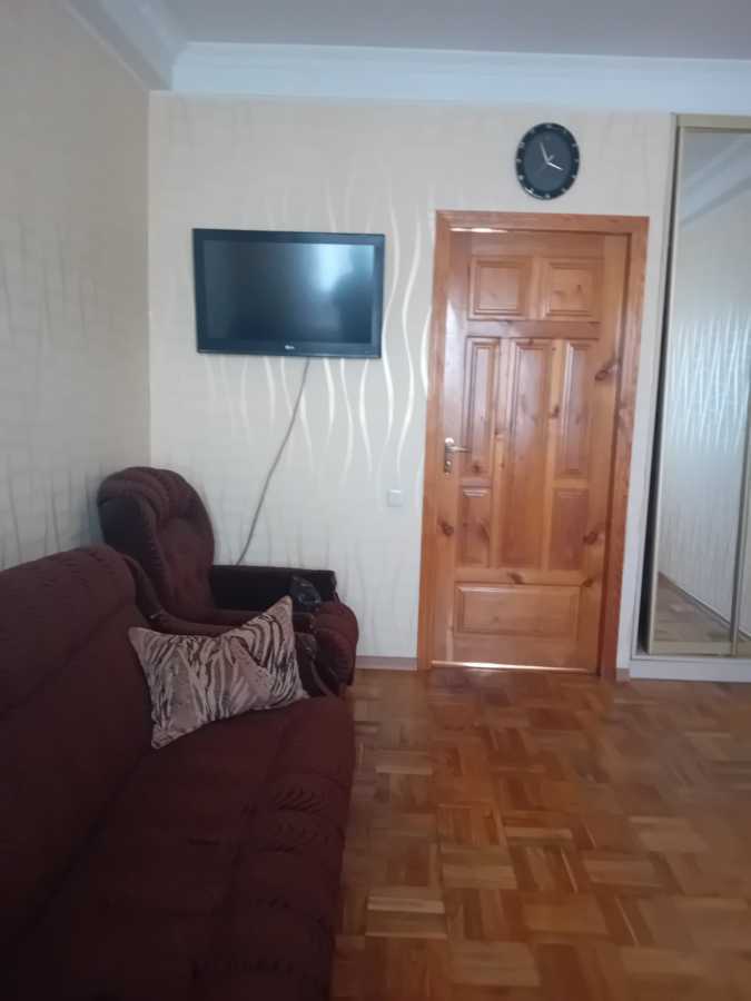 Аренда 2-комнатной квартиры 45 м², Верховного Совета бул., 27Б
