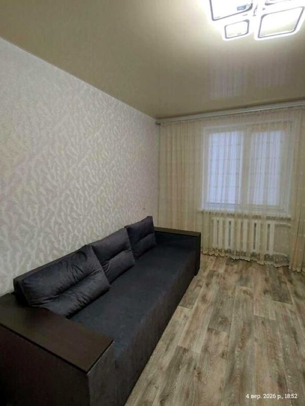 Продаж 3-кімнатної квартири 64 м², Калинова вул.
