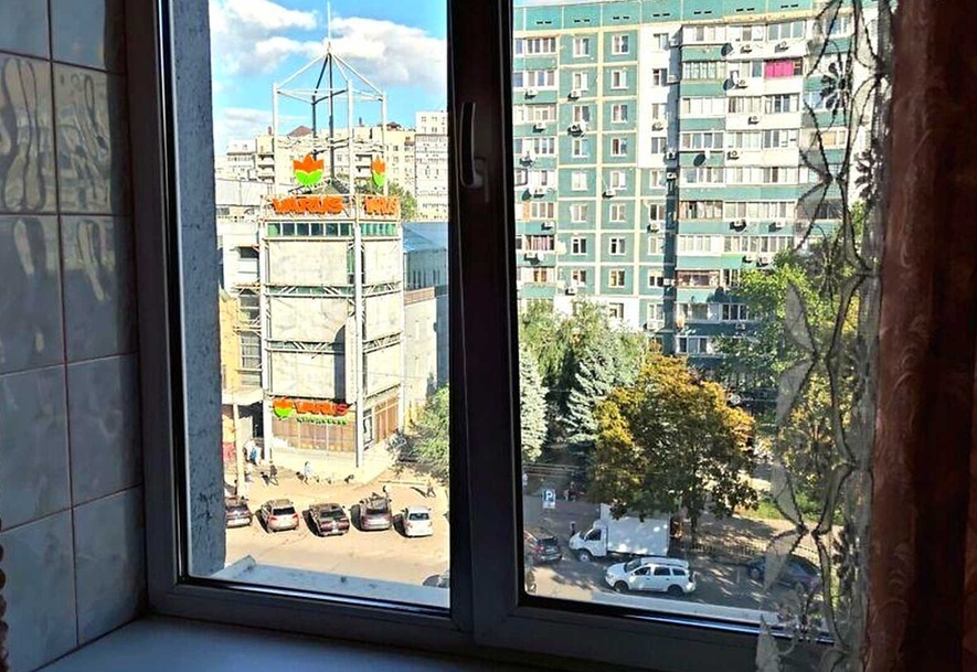 Продажа 2-комнатной квартиры 48 м², Александра Поля просп., 8А