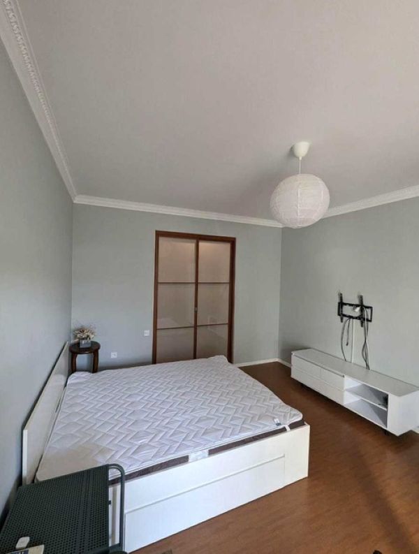 Продажа 2-комнатной квартиры 54 м², Дмитрия Яворницкого просп.