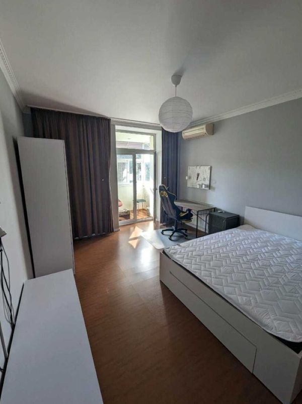Продажа 2-комнатной квартиры 54 м², Дмитрия Яворницкого просп.