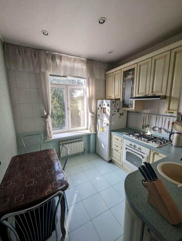 Продажа 2-комнатной квартиры 54 м², Дмитрия Яворницкого просп.