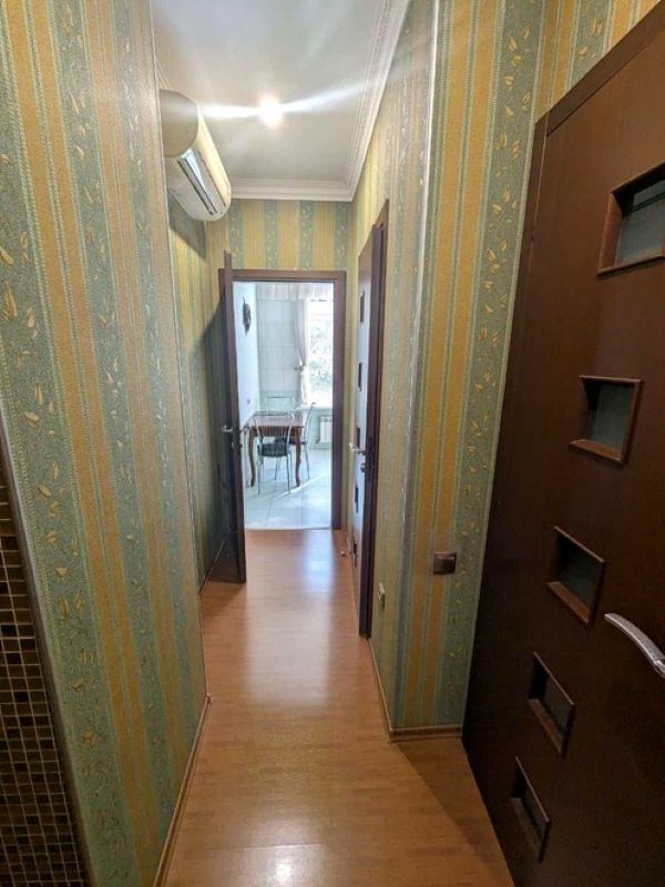 Продажа 2-комнатной квартиры 54 м², Дмитрия Яворницкого просп.