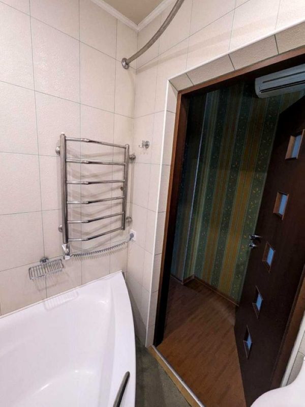 Продажа 2-комнатной квартиры 54 м², Дмитрия Яворницкого просп.