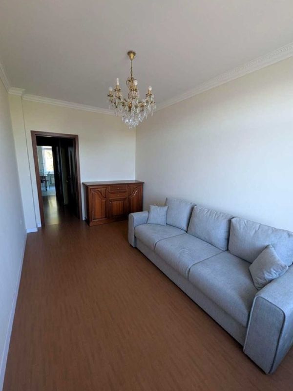 Продажа 2-комнатной квартиры 54 м², Дмитрия Яворницкого просп.