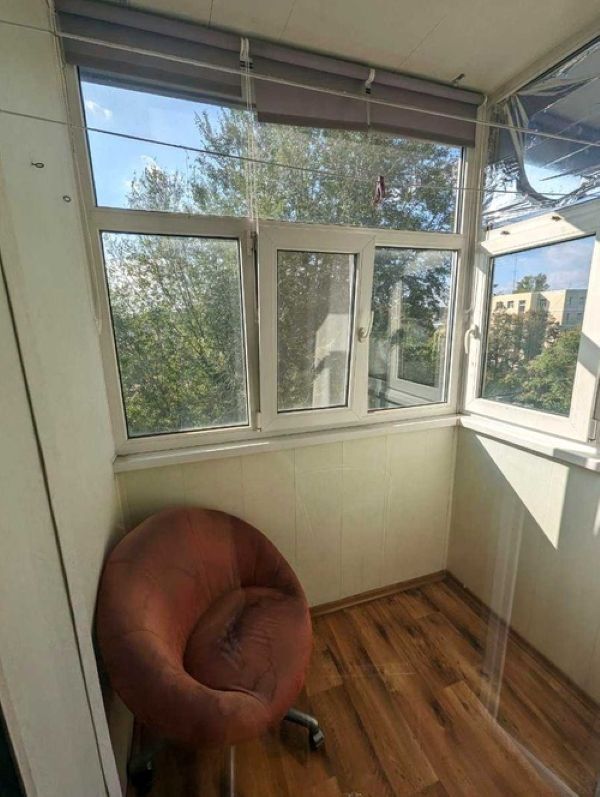 Продажа 2-комнатной квартиры 54 м², Дмитрия Яворницкого просп.