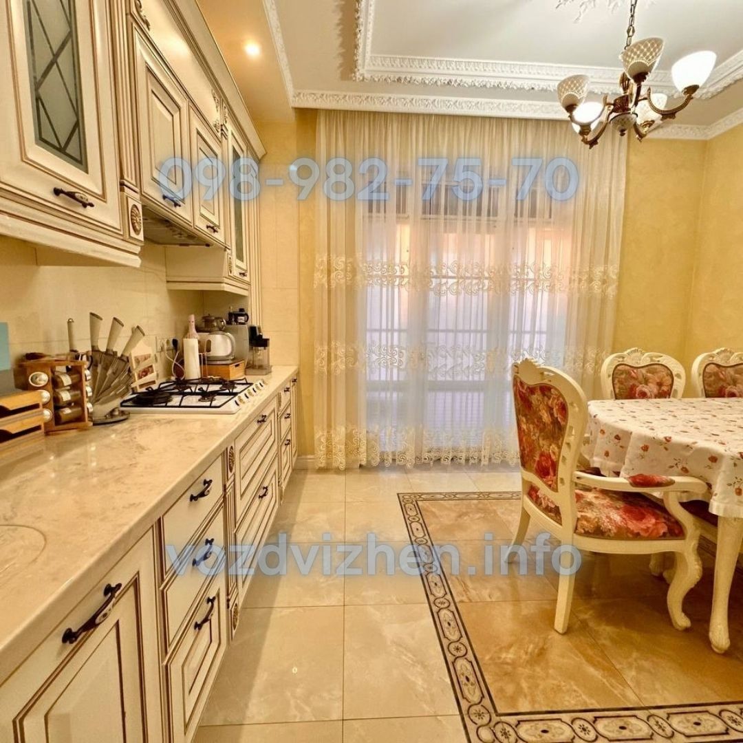 Аренда дома 220 м²