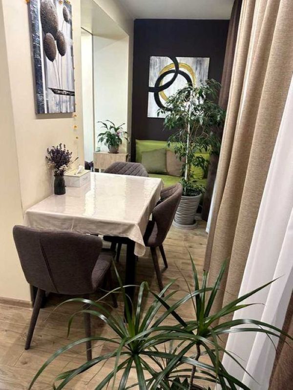Продажа 2-комнатной квартиры 84 м², Титова ул., 26
