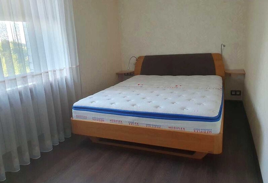 Продаж 2-кімнатної квартири 43 м², Січеславська Набережна вул.