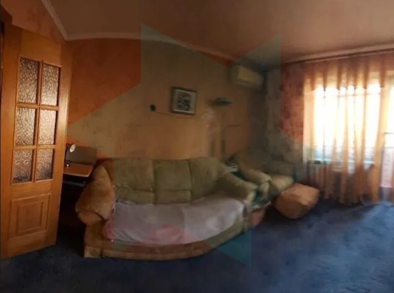 Продажа 3-комнатной квартиры 64 м², Мира просп.