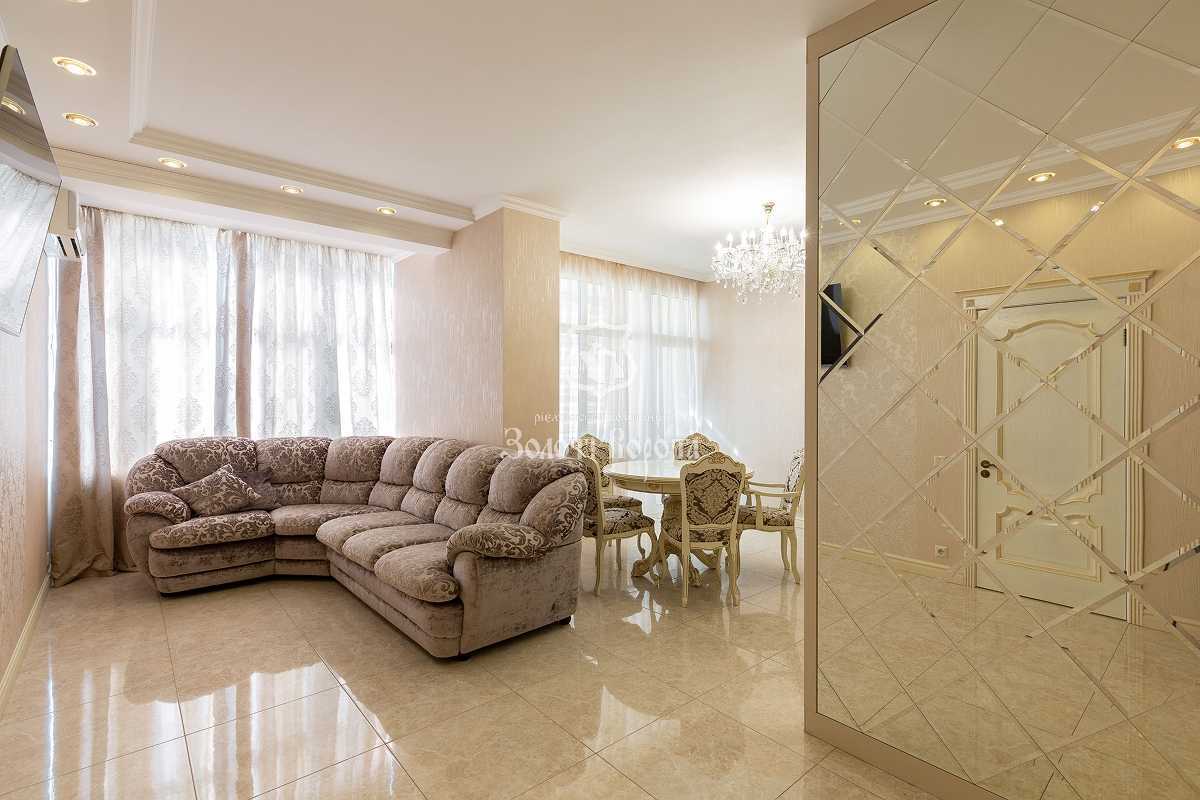 Продажа 1-комнатной квартиры 68.2 м², Евгения Коновальца ул., 44А