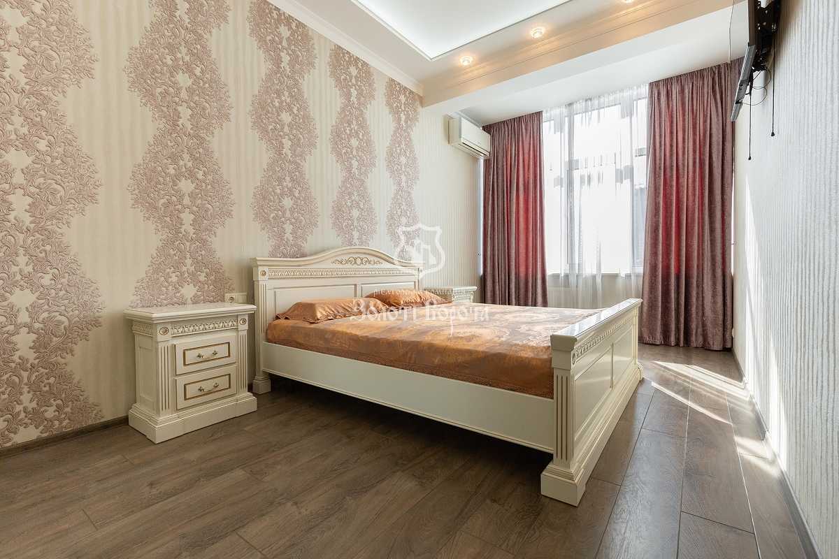 Продажа 1-комнатной квартиры 68.2 м², Евгения Коновальца ул., 44А