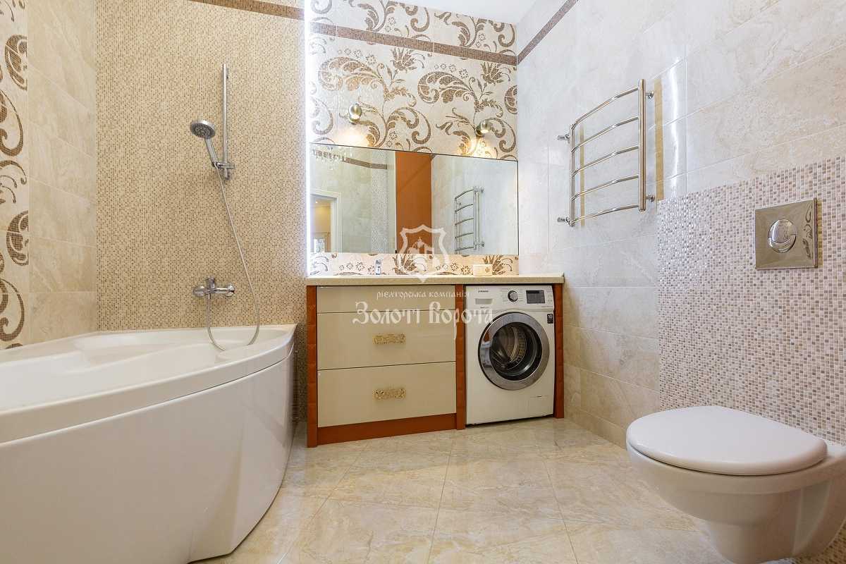 Продажа 1-комнатной квартиры 68.2 м², Евгения Коновальца ул., 44А