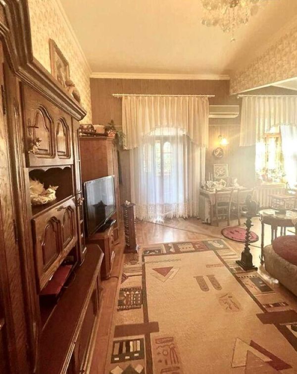 Продажа 1-комнатной квартиры 40 м², Староказацкая ул., 9