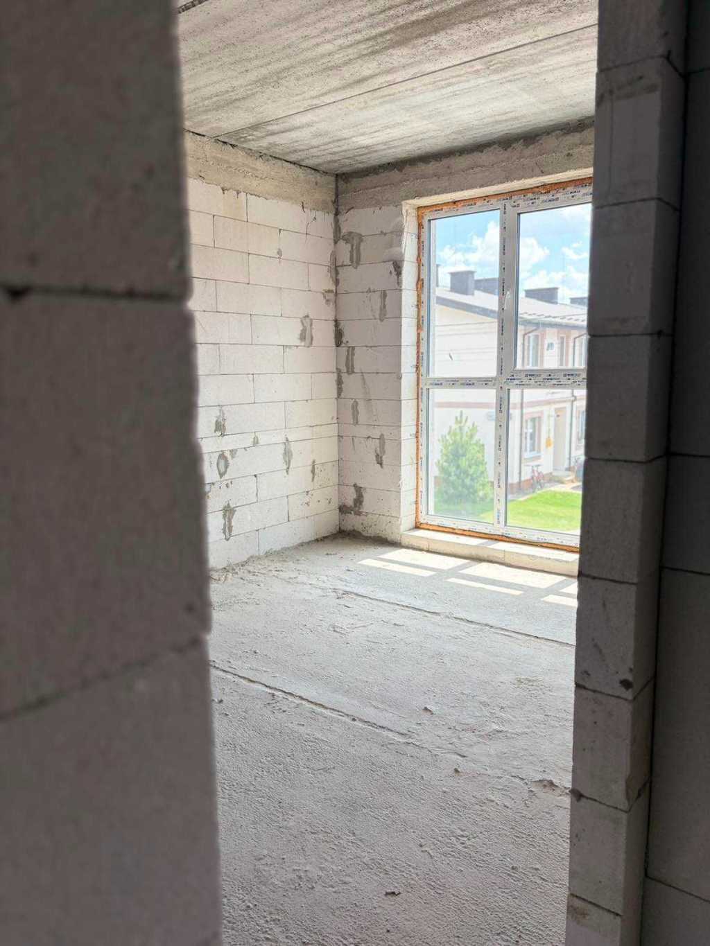 Продаж 2-кімнатної квартири 74 м², Ясна вул., 12