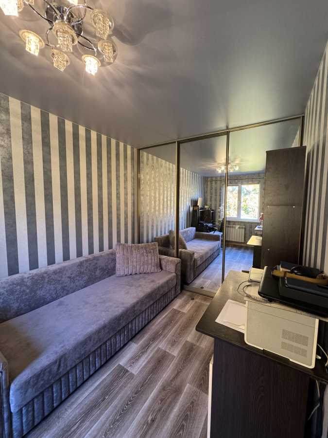 Продажа 2-комнатной квартиры 46.5 м², Стадионный про-д, 2/2