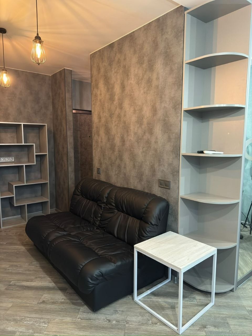Аренда офиса 32 м², Соборности просп., 17 К2