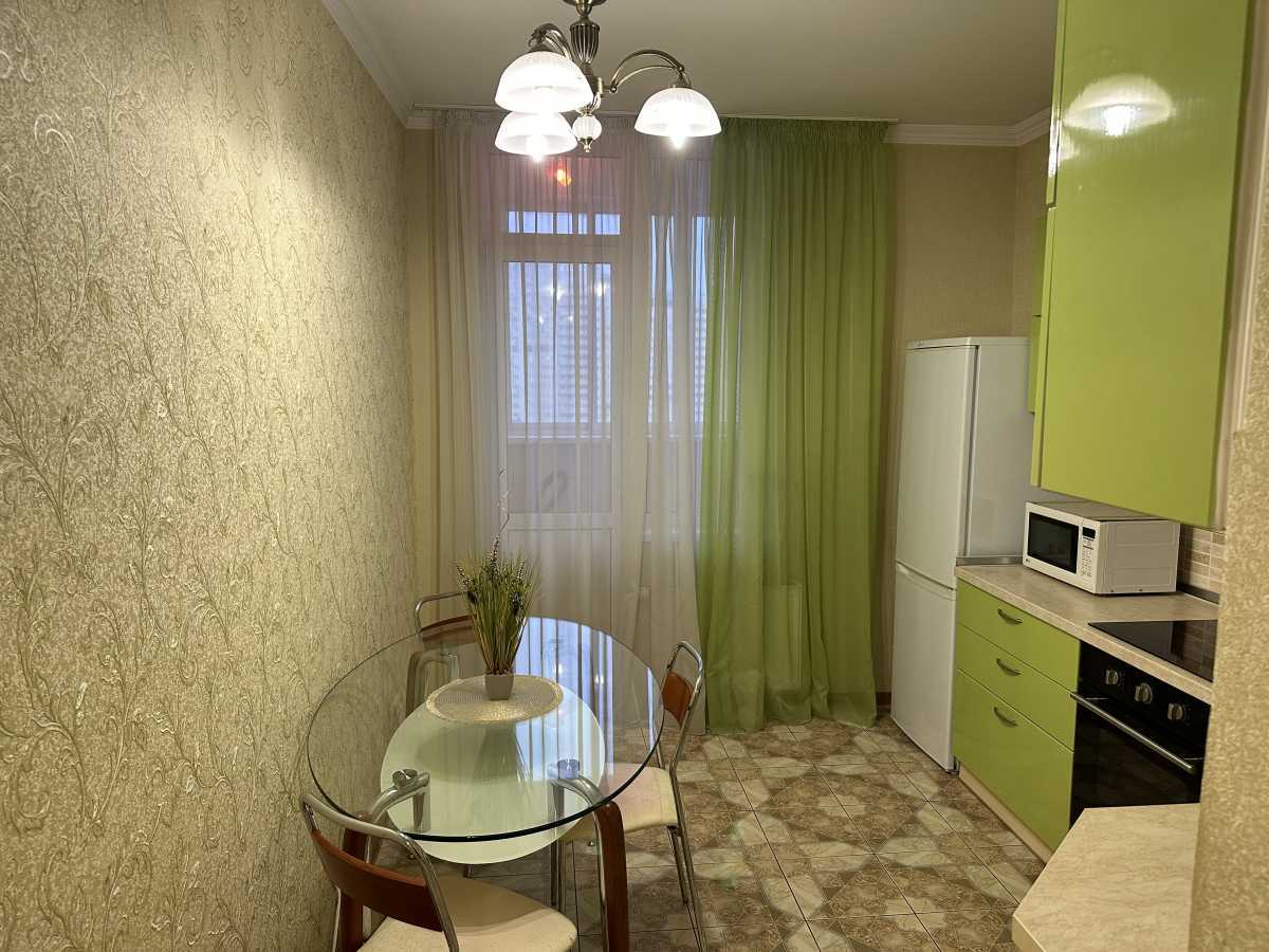 Аренда 1-комнатной квартиры 44 м², Урловская ул., 23А