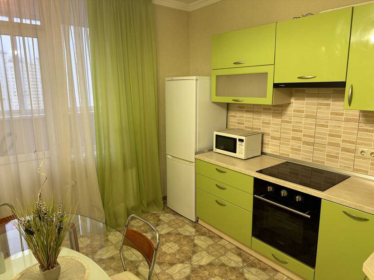 Аренда 1-комнатной квартиры 44 м², Урловская ул., 23А