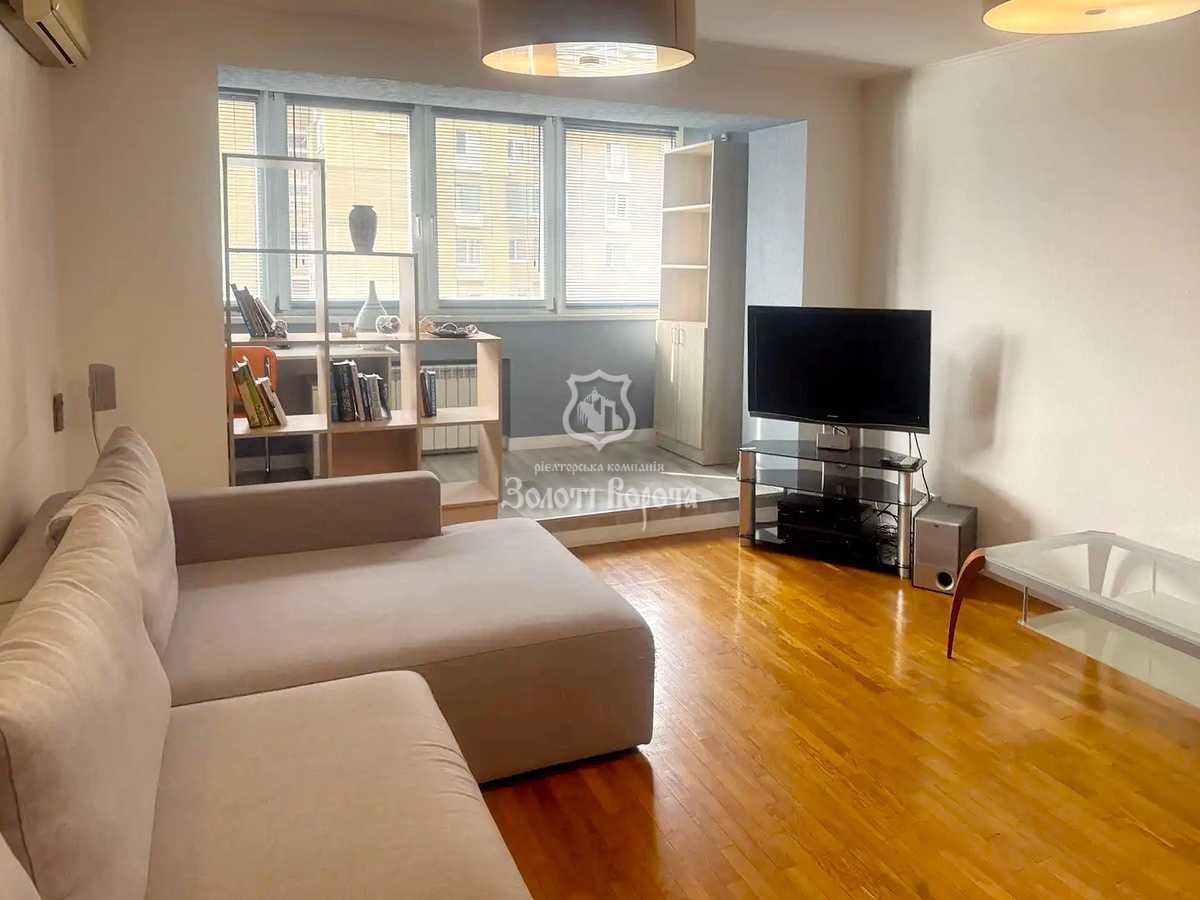 Продажа 4-комнатной квартиры 104.4 м², Владимира Антоновича ул., 91/14