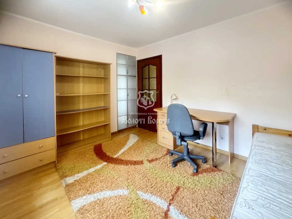 Продажа 4-комнатной квартиры 104.4 м², Владимира Антоновича ул., 91/14