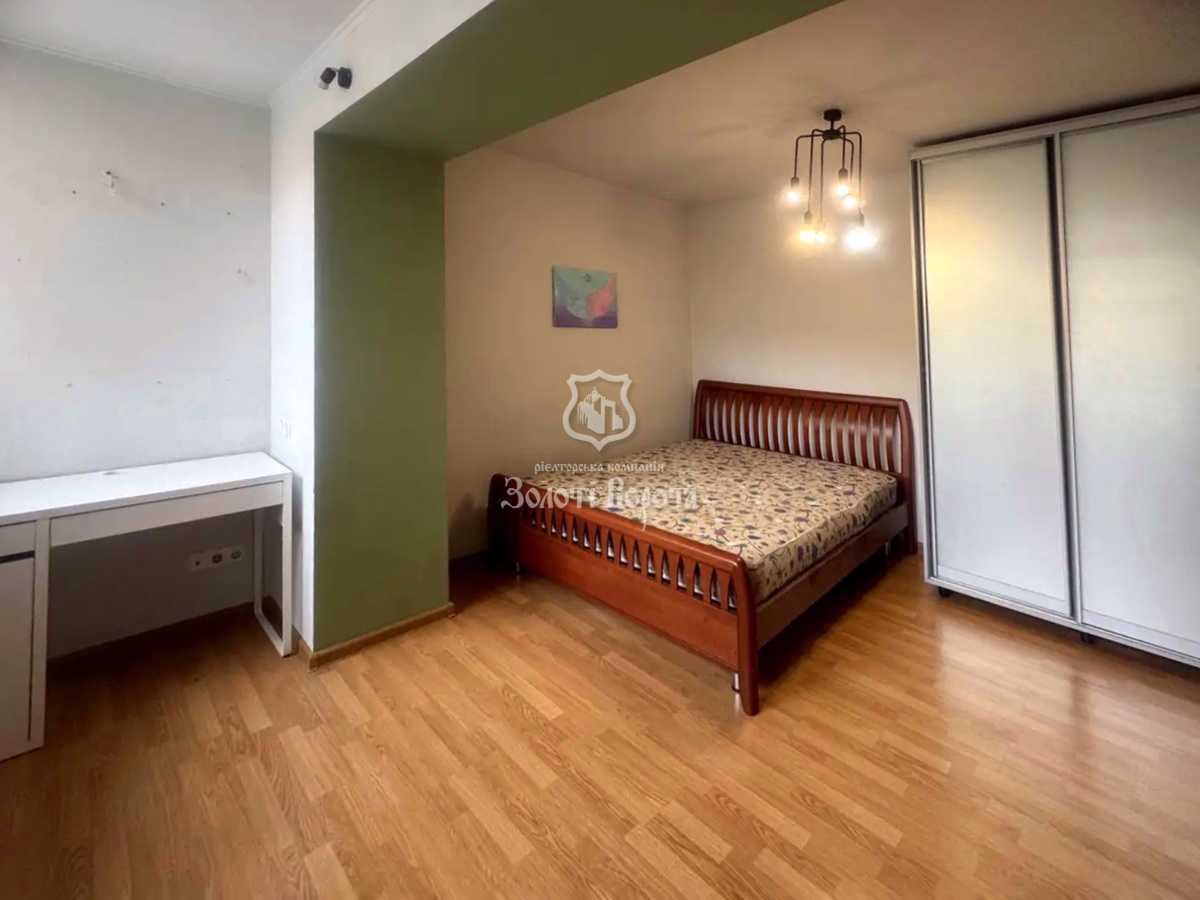 Продажа 4-комнатной квартиры 104.4 м², Владимира Антоновича ул., 91/14