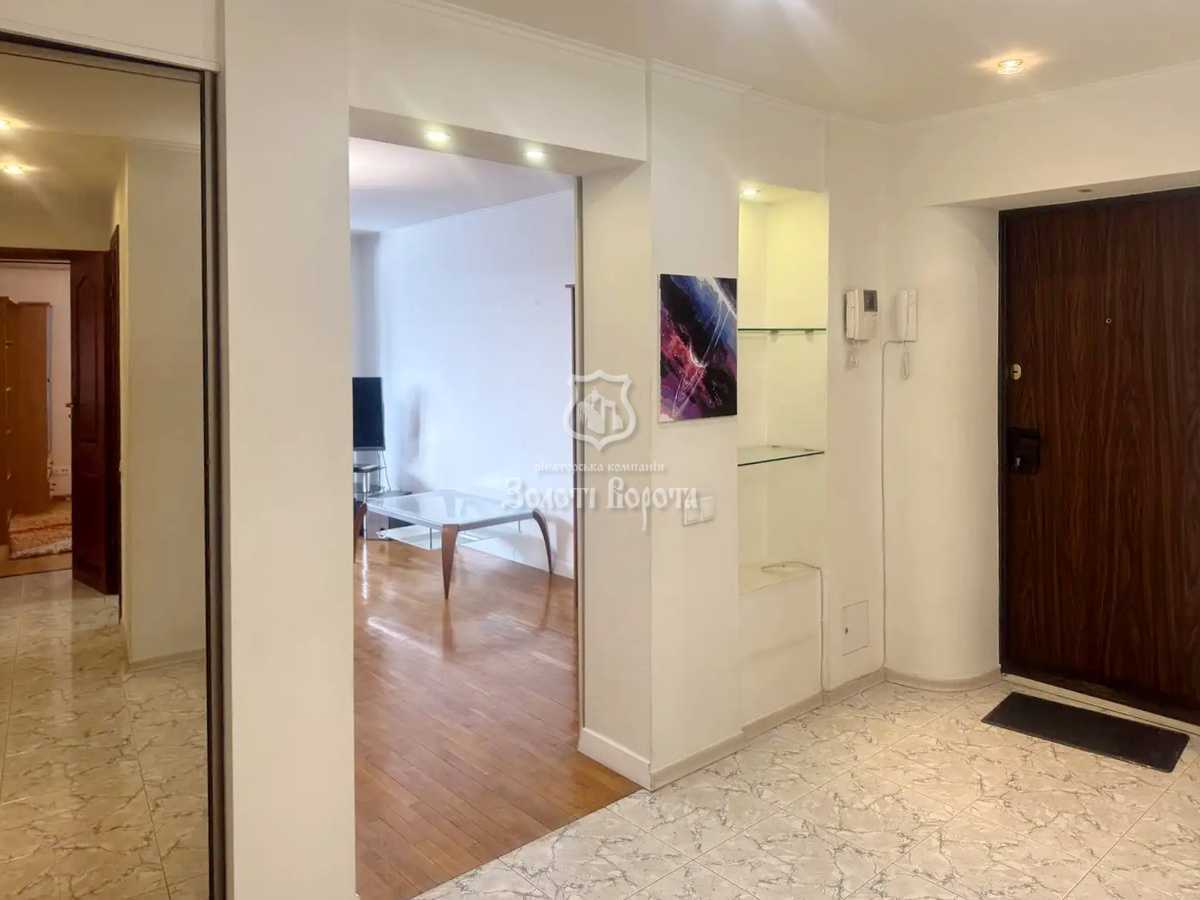 Продажа 4-комнатной квартиры 104.4 м², Владимира Антоновича ул., 91/14