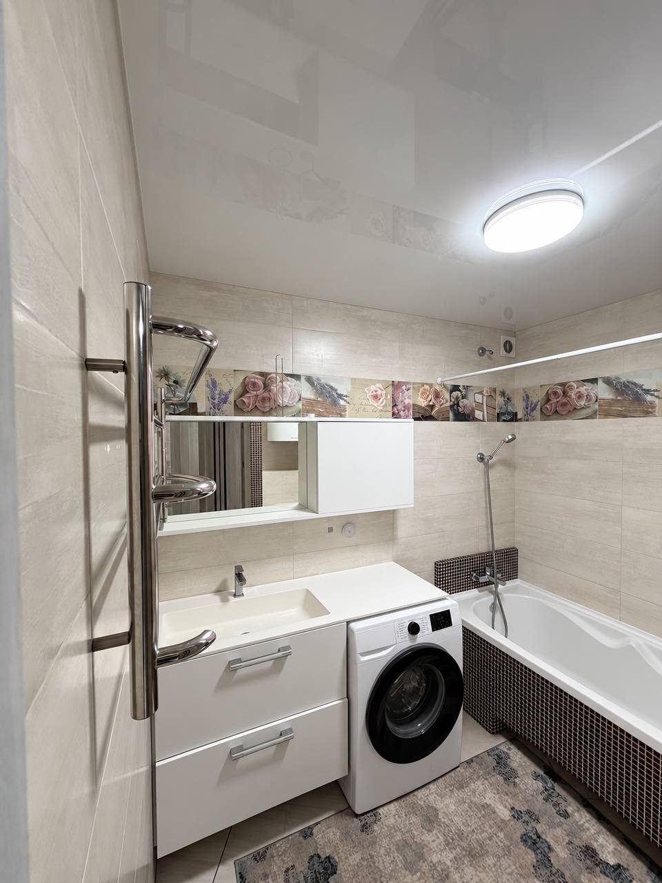 Продажа 3-комнатной квартиры 62.1 м², Академика Филатова ул., 55