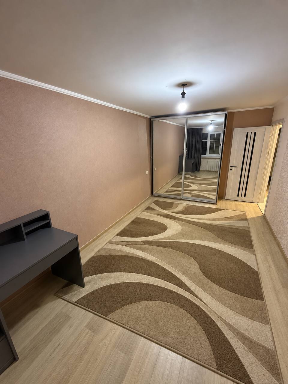 Продажа 3-комнатной квартиры 62.1 м², Академика Филатова ул., 55