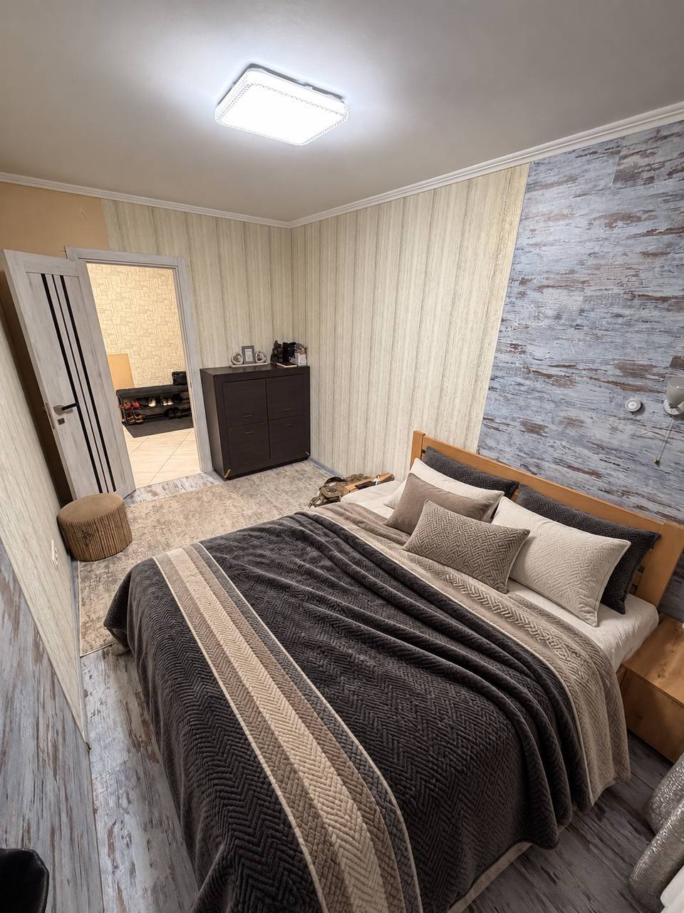 Продажа 3-комнатной квартиры 62.1 м², Академика Филатова ул., 55