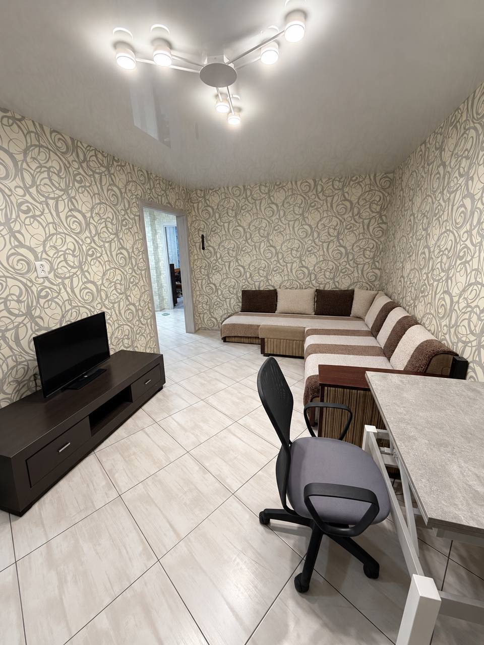 Продажа 3-комнатной квартиры 62.1 м², Академика Филатова ул., 55