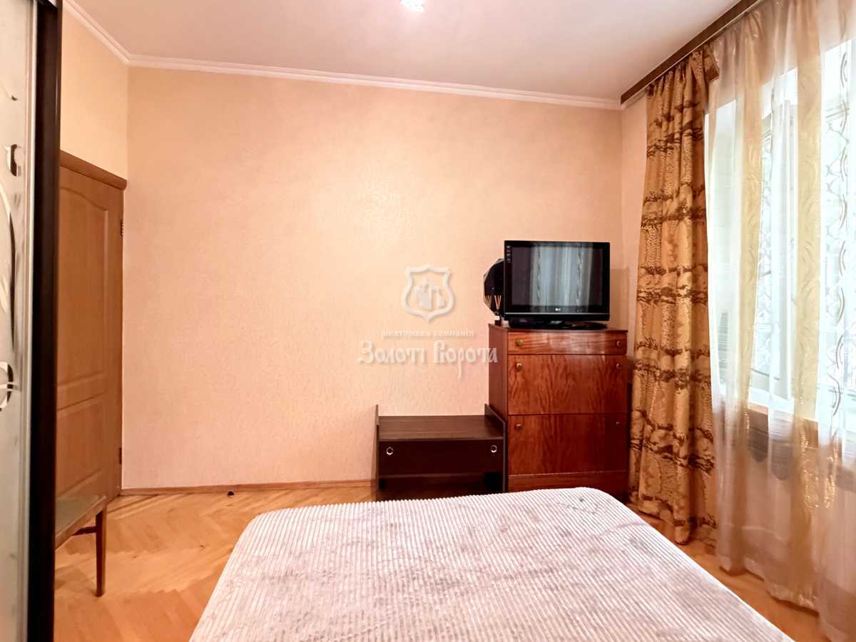 Продаж 2-кімнатної квартири 59.8 м², Інститутська вул., 22/7