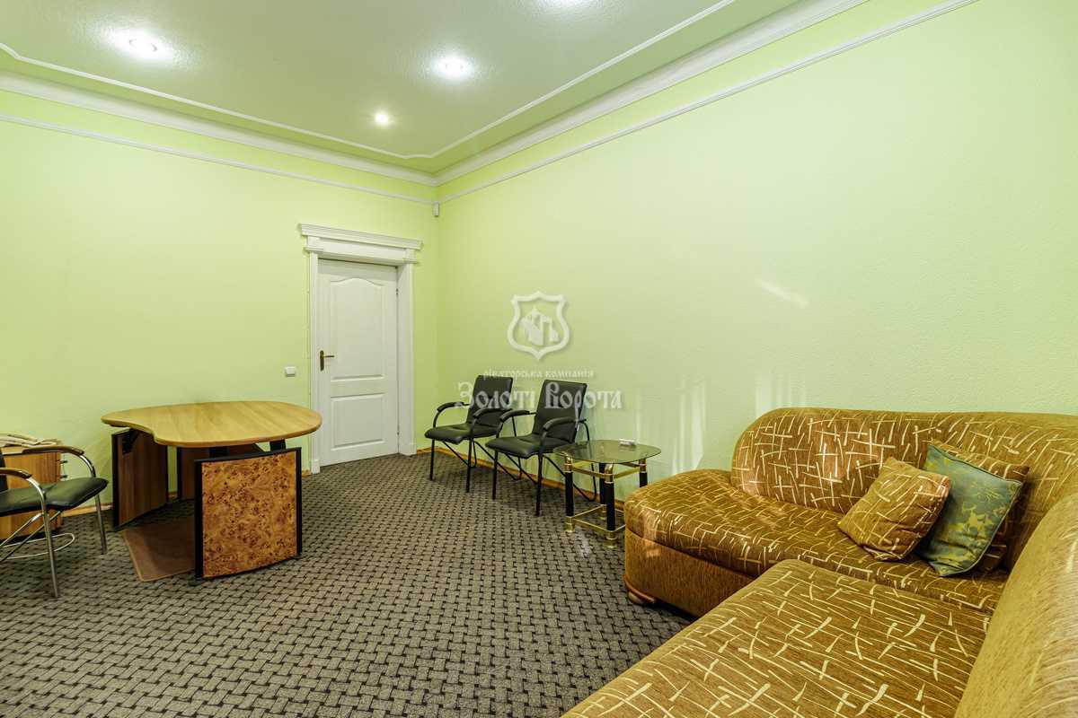 Продаж 3-кімнатної квартири 71.8 м², Інститутська вул., 22/7
