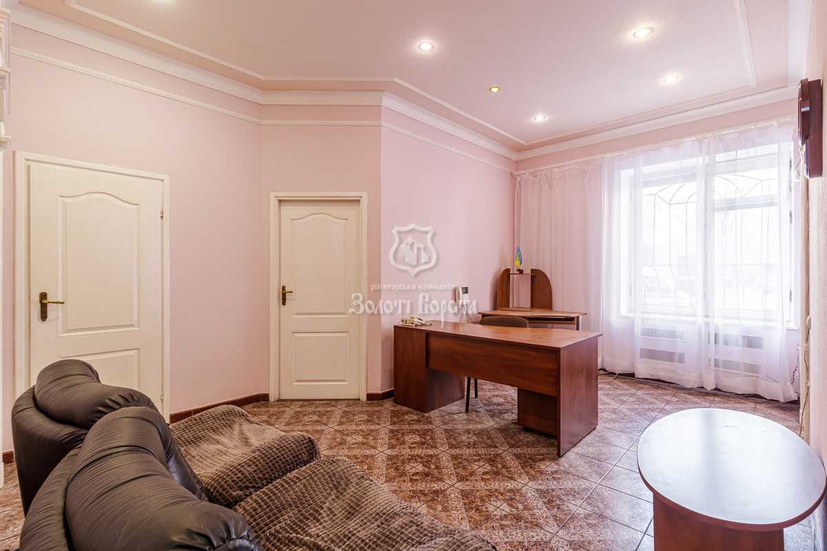Продаж 3-кімнатної квартири 71.8 м², Інститутська вул., 22/7