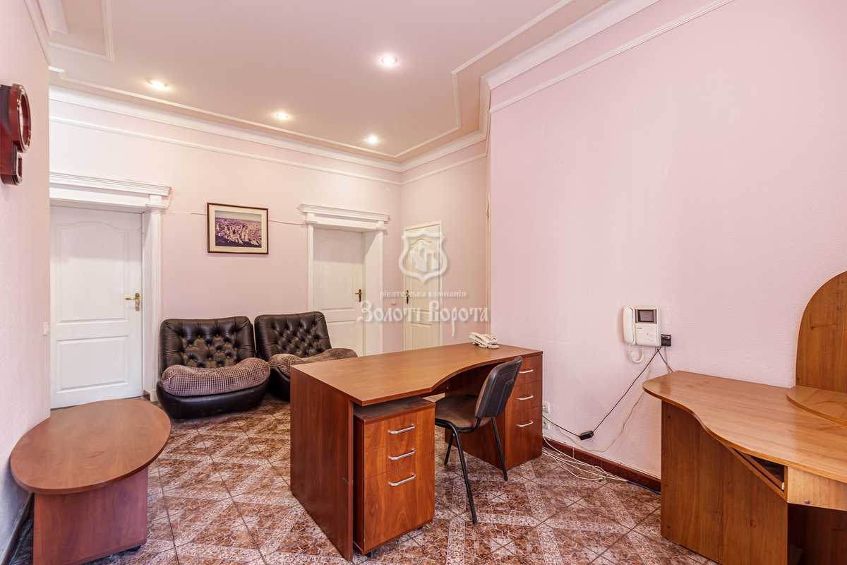 Продаж 3-кімнатної квартири 71.8 м², Інститутська вул., 22/7