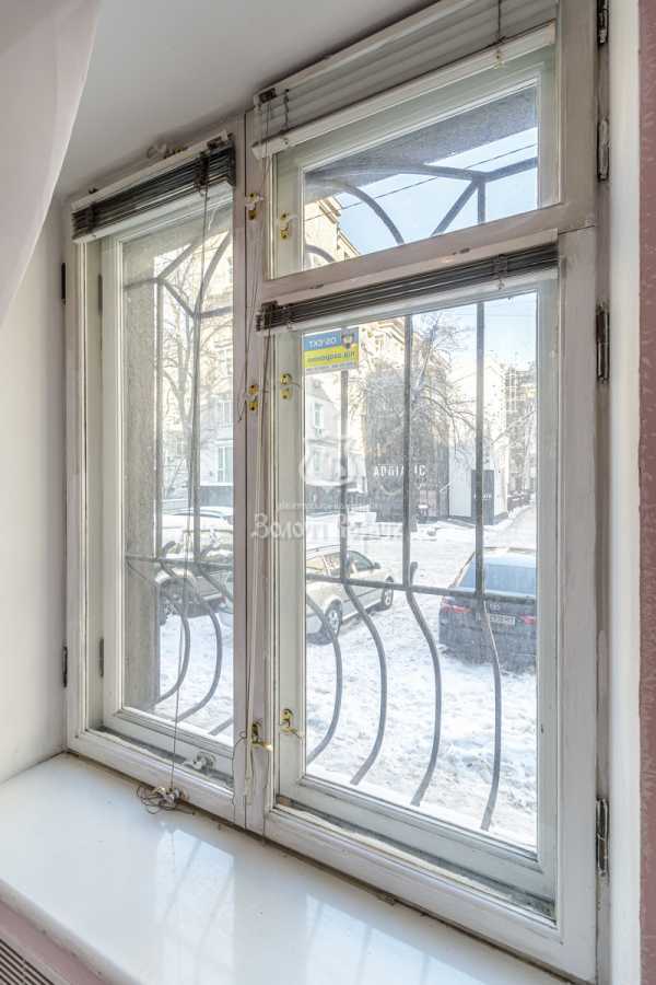 Продаж 3-кімнатної квартири 71.8 м², Інститутська вул., 22/7