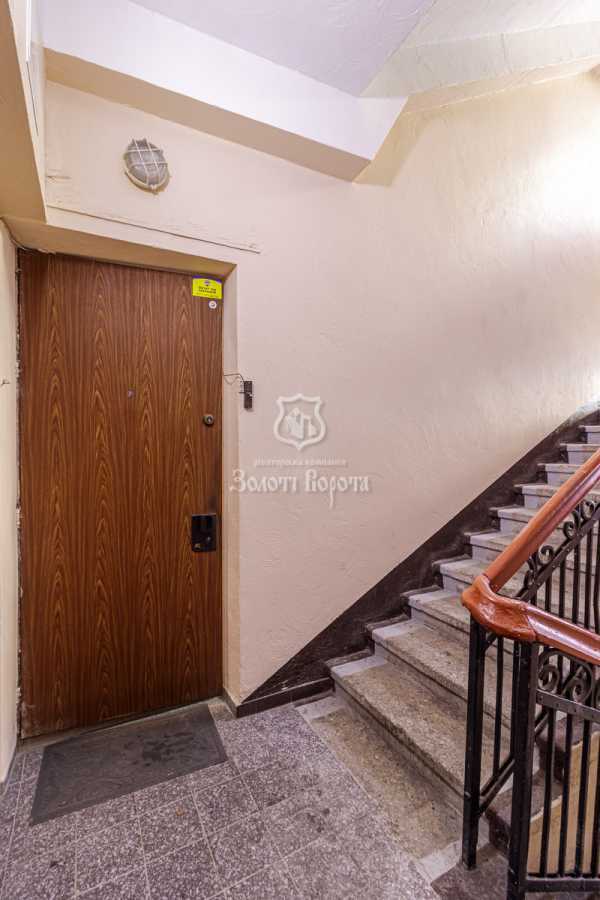 Продаж 3-кімнатної квартири 71.8 м², Інститутська вул., 22/7