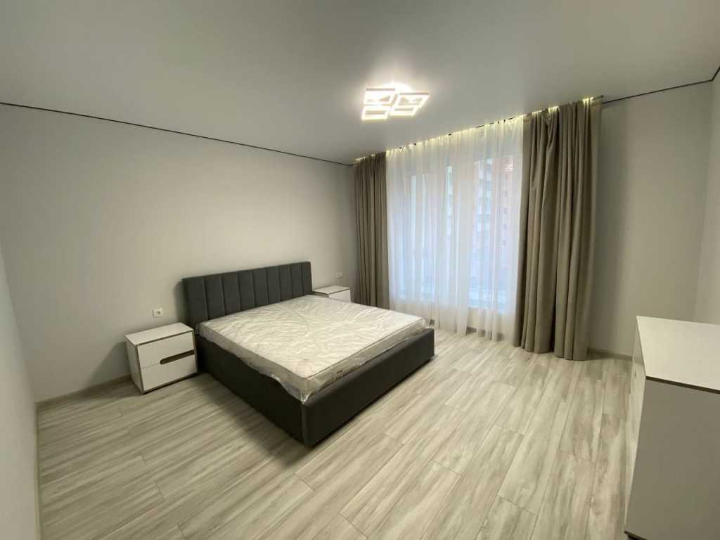 Продажа 1-комнатной квартиры 47 м², Вірастюка, 3