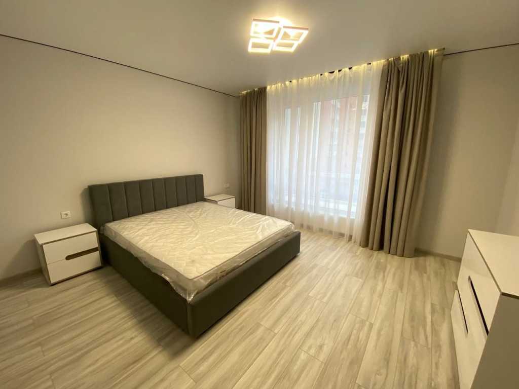 Продажа 1-комнатной квартиры 47 м², Вірастюка, 3