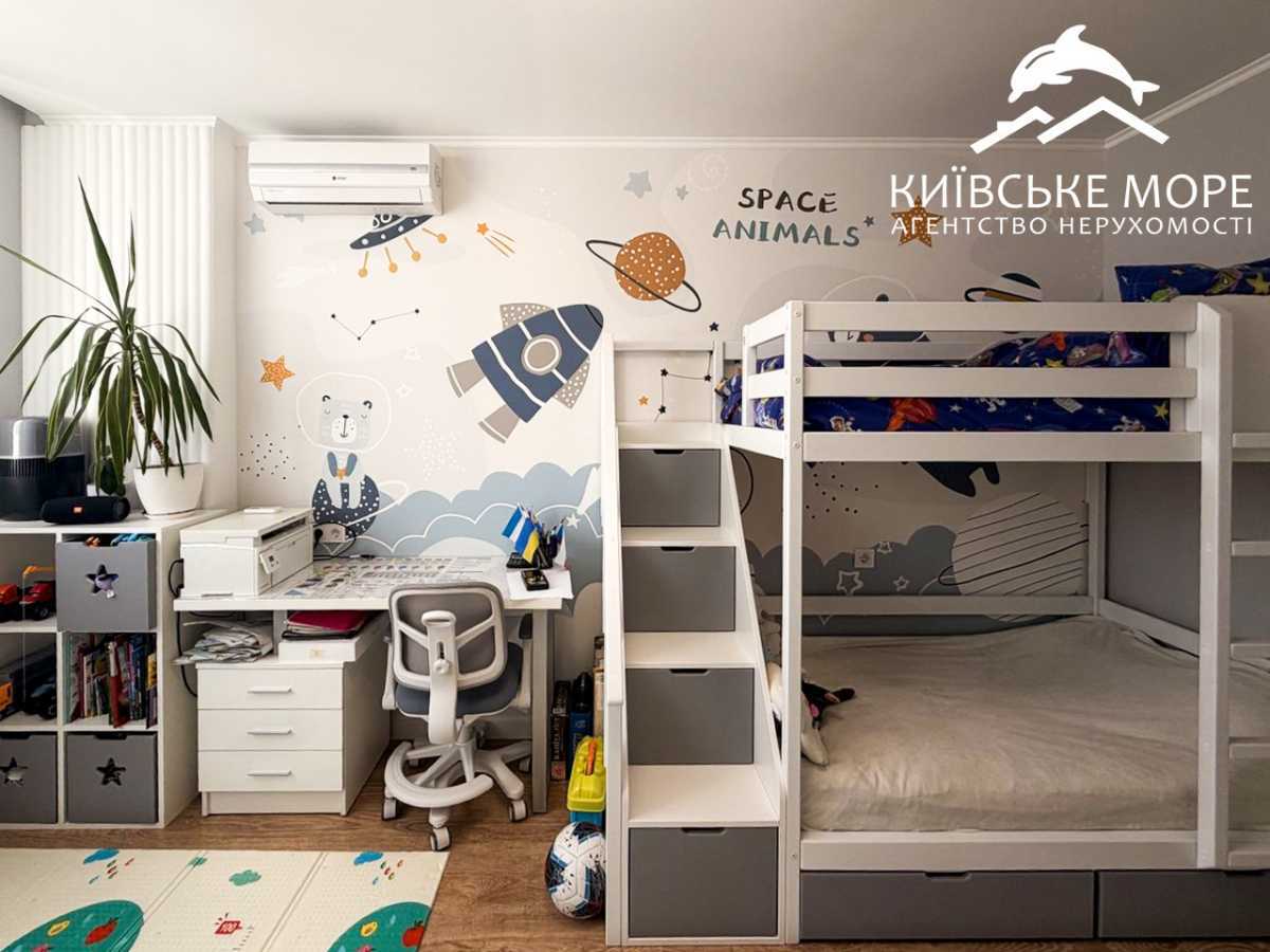 Продаж 2-кімнатної квартири 67 м², Воскресенська вул., 16Б
