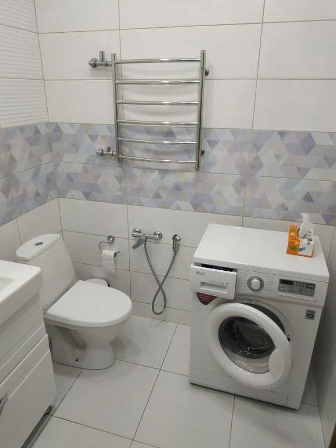 Оренда 3-кімнатної квартири 90 м², Регенераторна вул., 19
