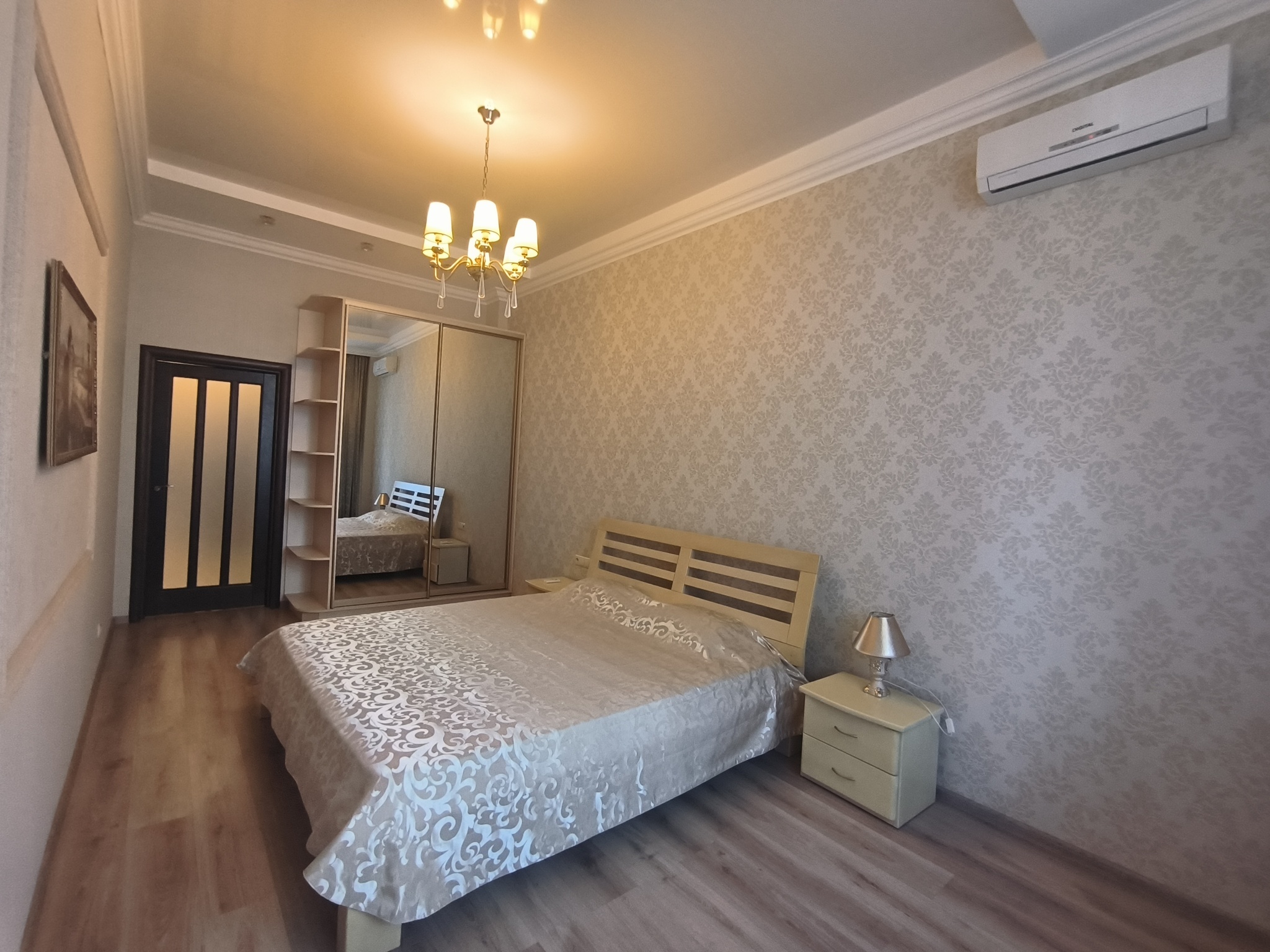Аренда 3-комнатной квартиры 90 м², Генуэзская ул., 36
