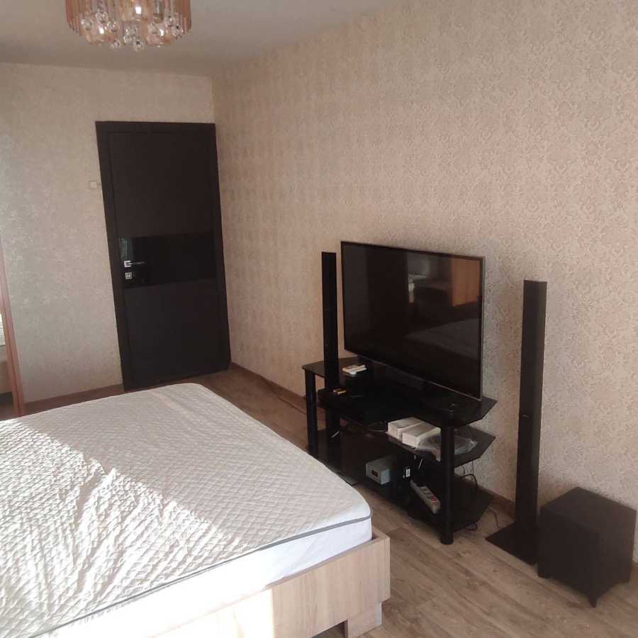 Оренда 1-кімнатної квартири 45 м², Березняківська вул., 30