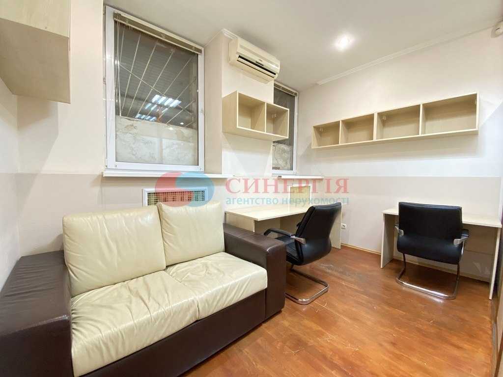 Аренда офиса 115 м², Кропивницкого ул., 4